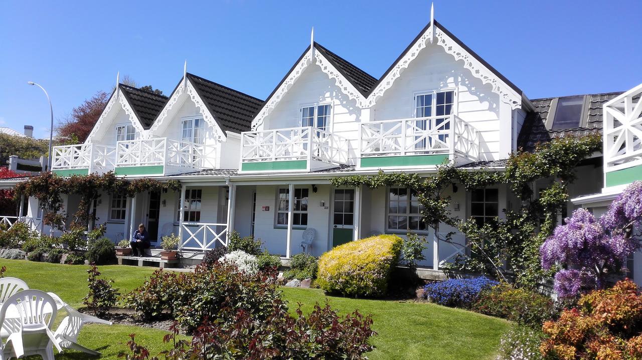 Phoenix Thermal Resort - Lago Taupo Exterior foto